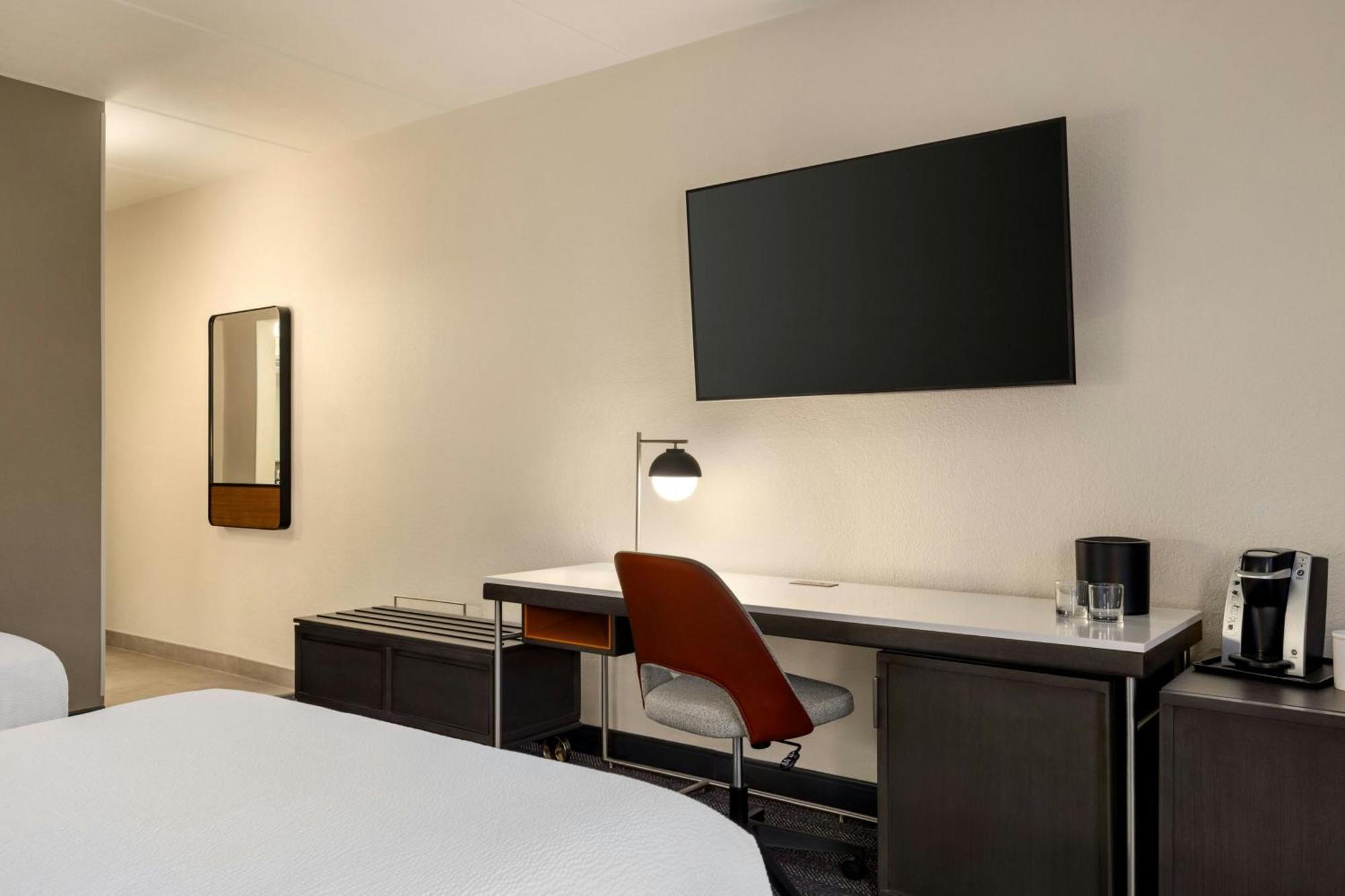 Courtyard Atlanta Northlake Тъкър Екстериор снимка