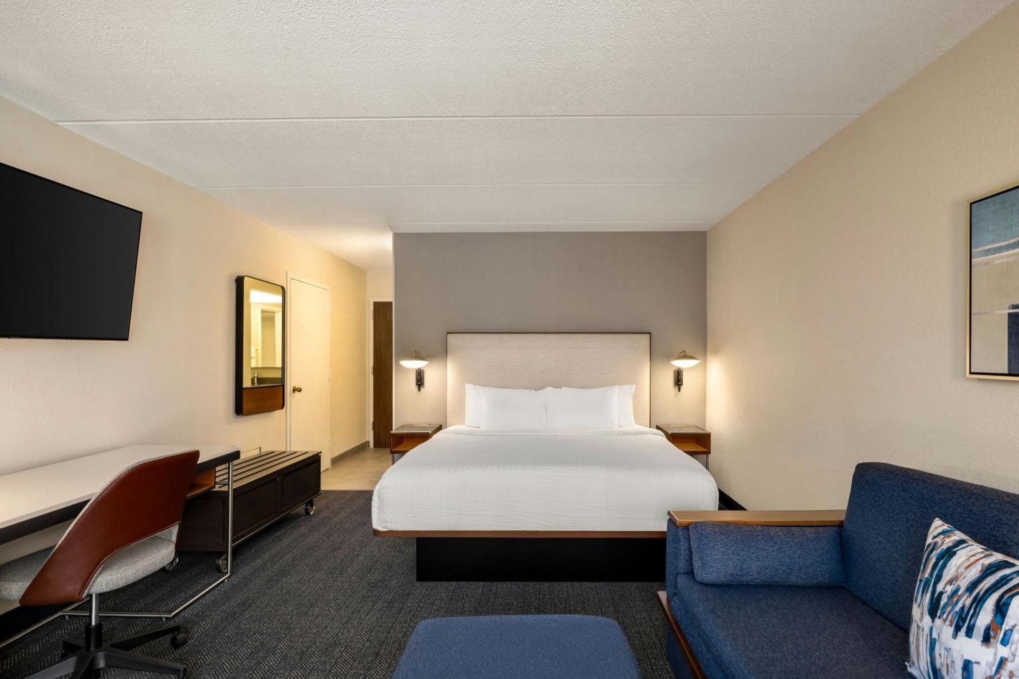 Courtyard Atlanta Northlake Тъкър Екстериор снимка