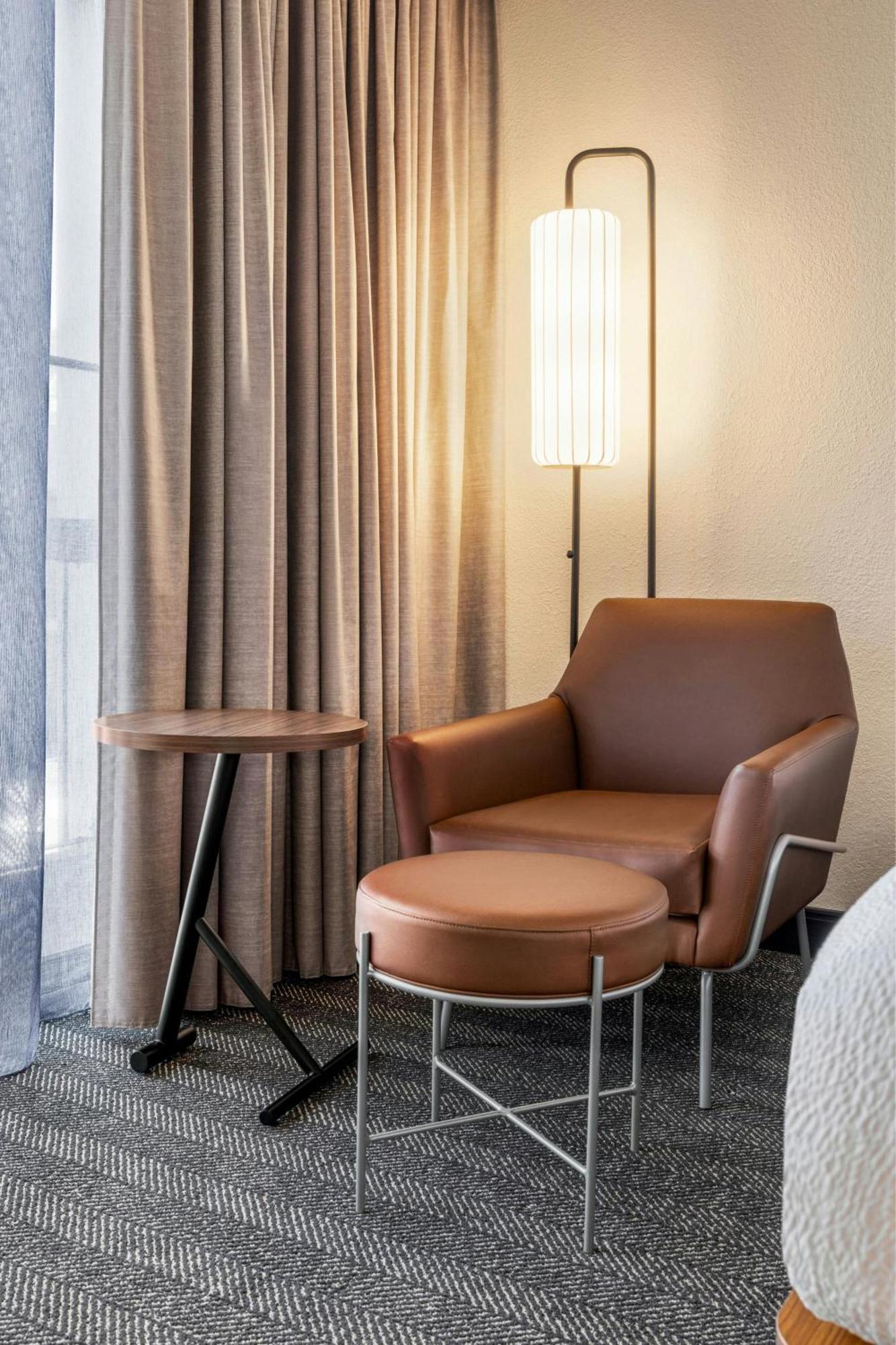 Courtyard Atlanta Northlake Тъкър Екстериор снимка