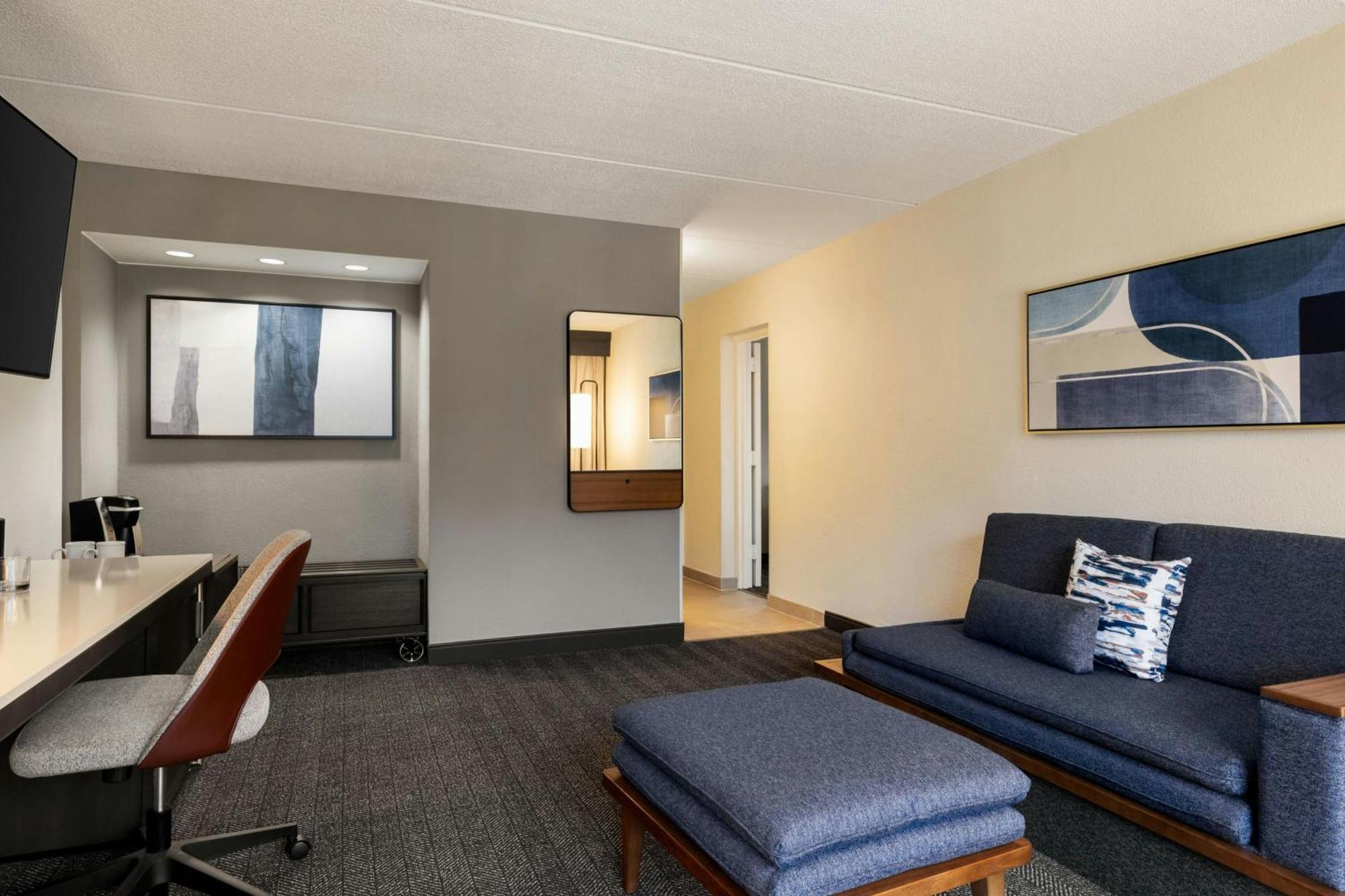 Courtyard Atlanta Northlake Тъкър Екстериор снимка