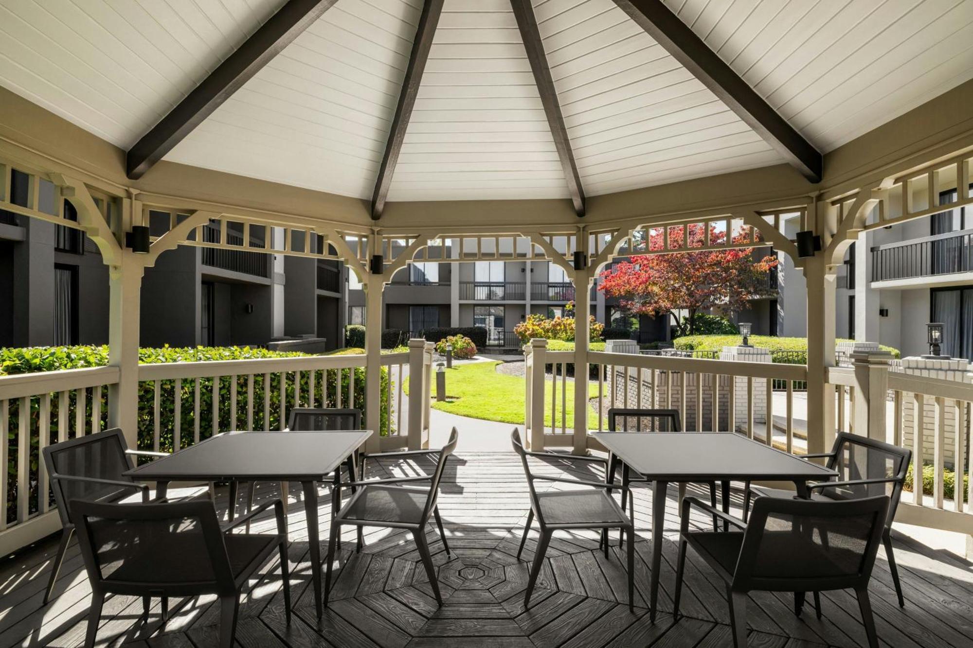 Courtyard Atlanta Northlake Тъкър Екстериор снимка