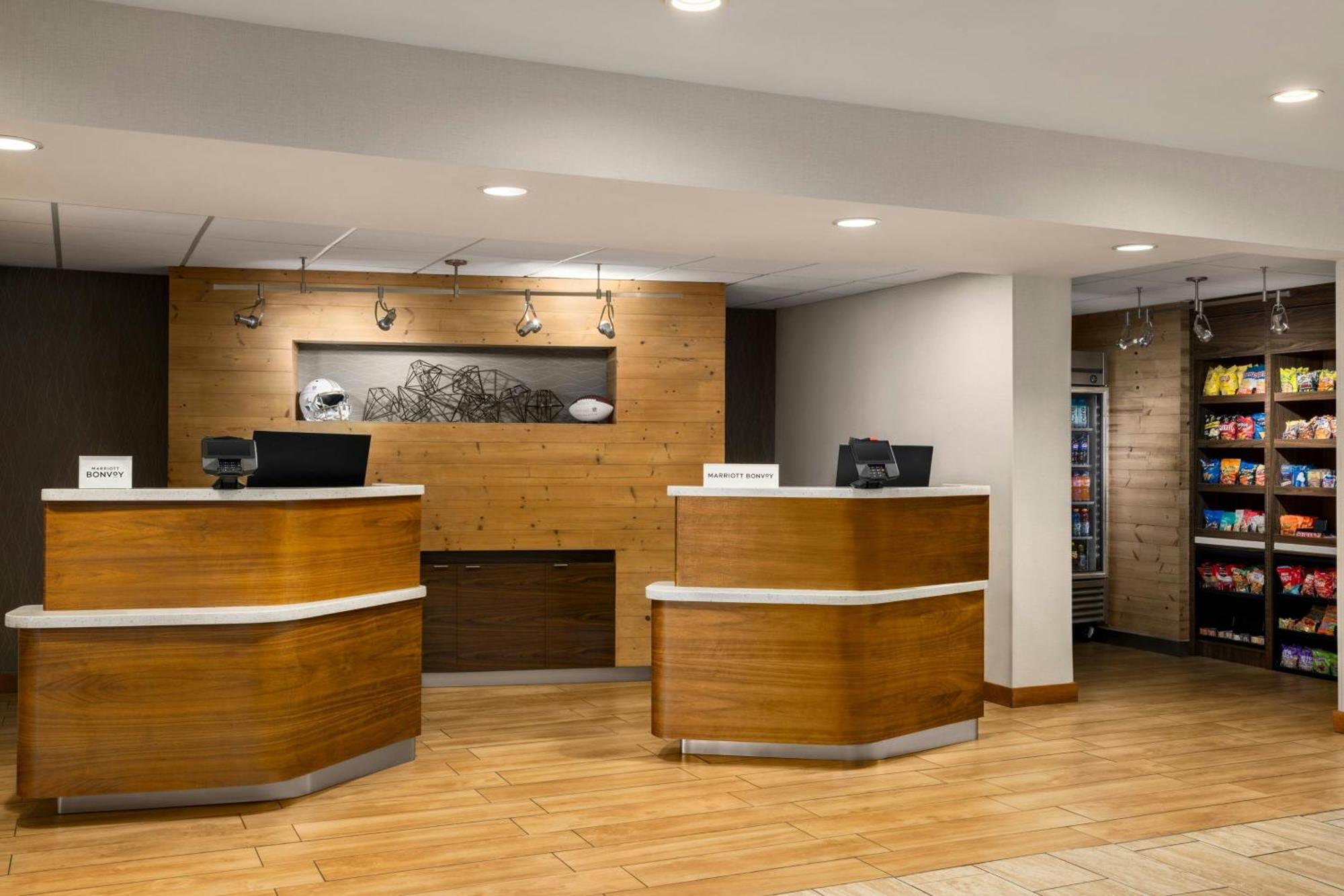 Courtyard Atlanta Northlake Тъкър Екстериор снимка