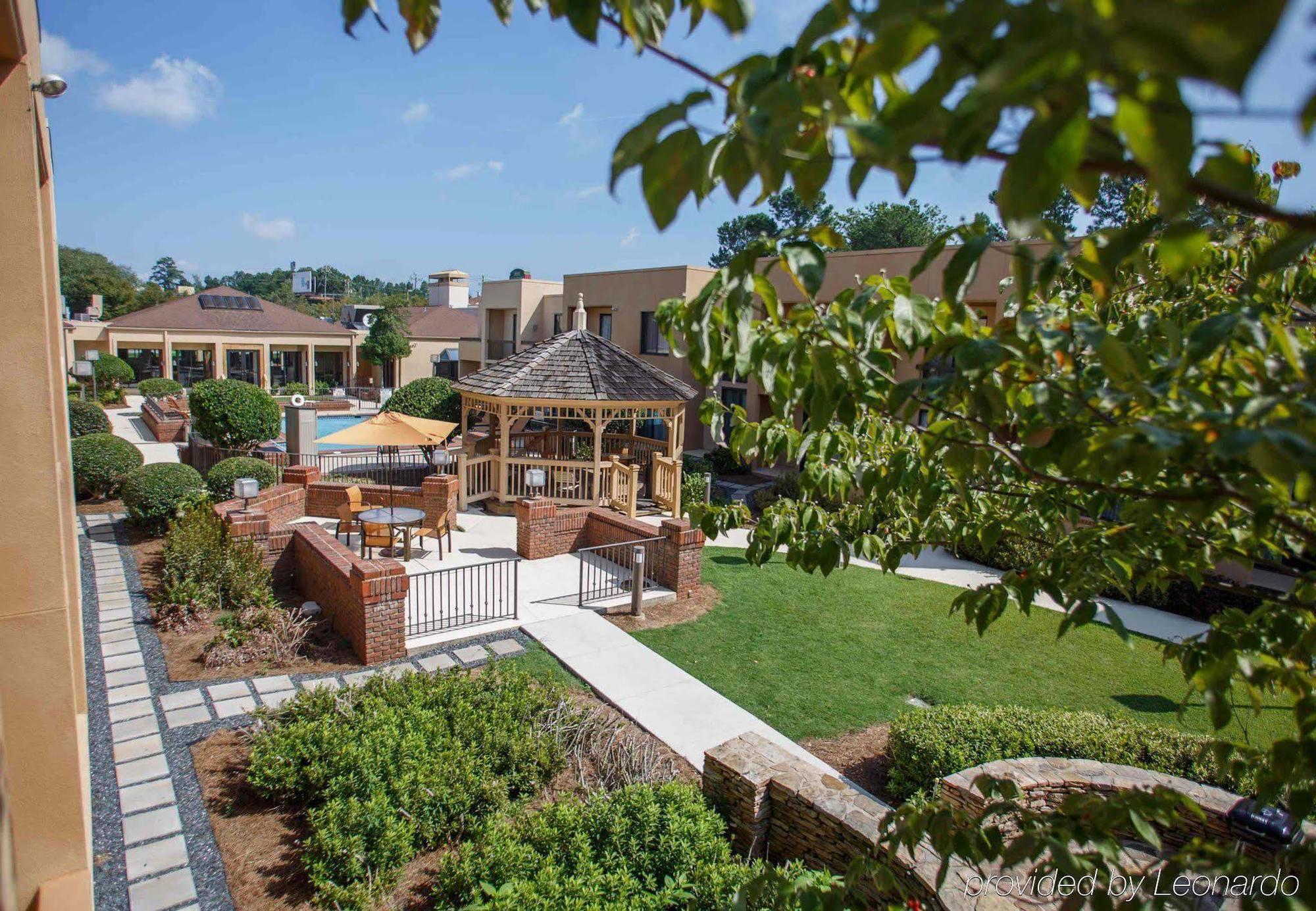Courtyard Atlanta Northlake Тъкър Екстериор снимка